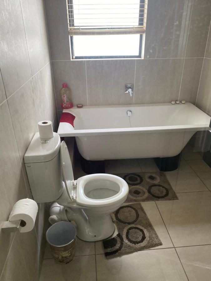 Greenstone Ridge Apartment Johannesburg Eksteriør bilde